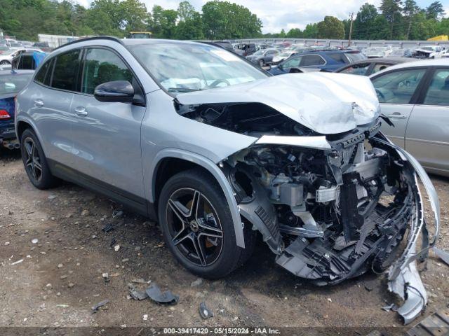  Salvage Mercedes-Benz GLA