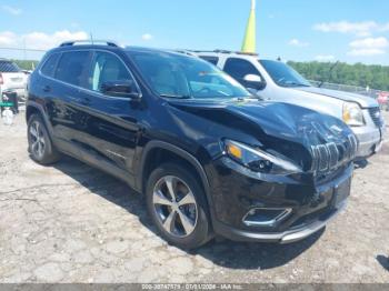  Salvage Jeep Cherokee