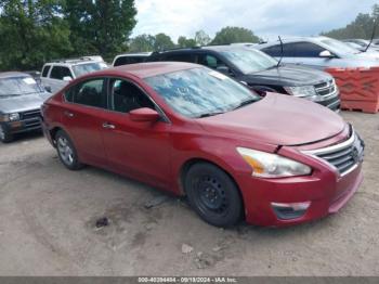  Salvage Nissan Altima