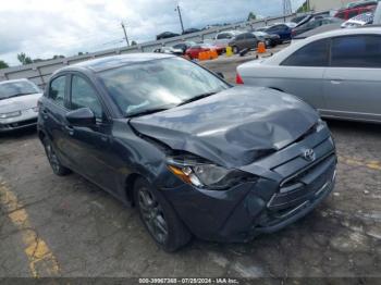  Salvage Toyota Yaris