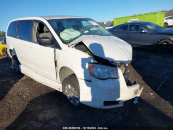  Salvage Chrysler Town & Country