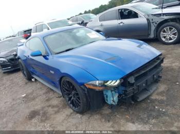  Salvage Ford Mustang