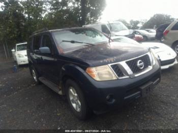  Salvage Nissan Pathfinder