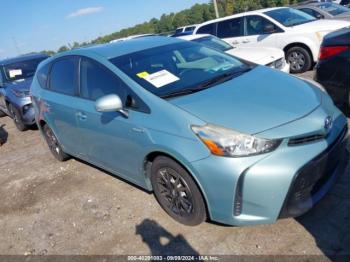  Salvage Toyota Prius v