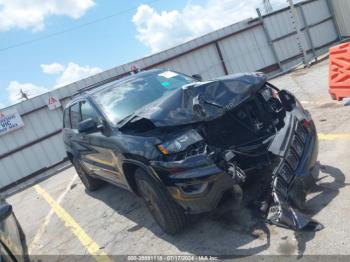  Salvage Jeep Grand Cherokee