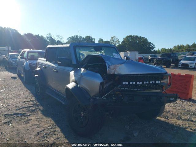  Salvage Ford Bronco