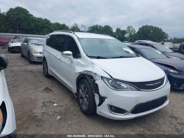  Salvage Chrysler Pacifica