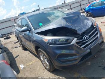  Salvage Hyundai TUCSON