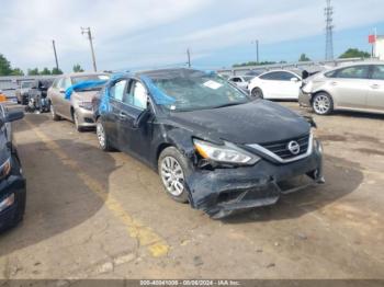  Salvage Nissan Altima