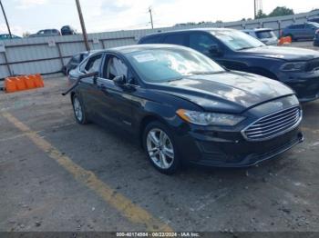  Salvage Ford Fusion