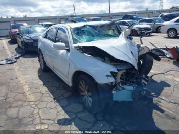  Salvage Chrysler 200