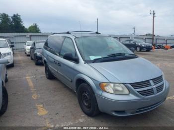  Salvage Dodge Grand Caravan