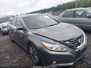  Salvage Nissan Altima