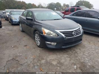  Salvage Nissan Altima