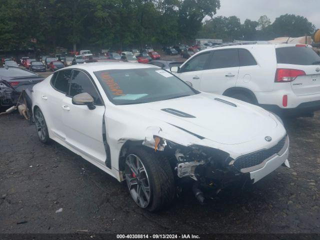  Salvage Kia Stinger