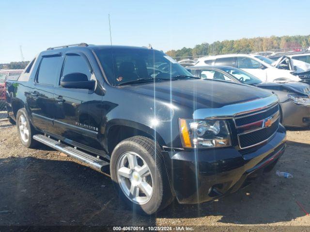  Salvage Chevrolet Avalanche