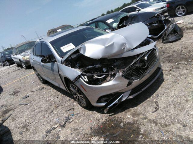  Salvage Buick Regal Sportback