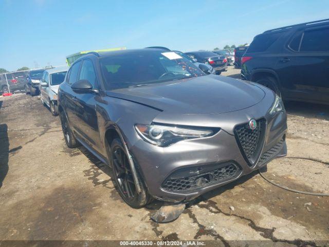  Salvage Alfa Romeo Stelvio