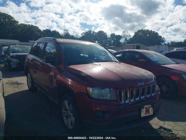  Salvage Jeep Compass