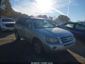  Salvage Toyota Highlander