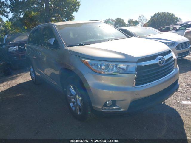  Salvage Toyota Highlander