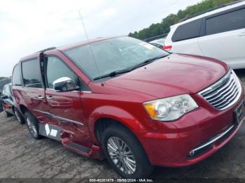  Salvage Chrysler Town & Country