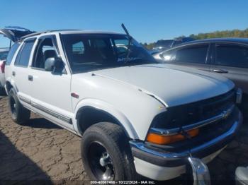  Salvage Chevrolet Blazer