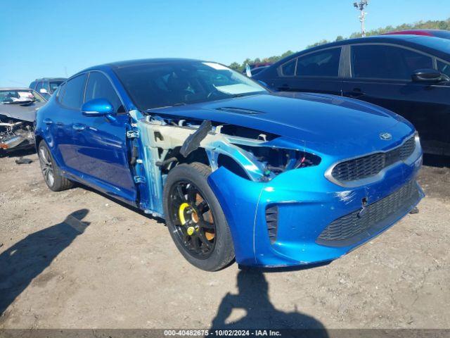  Salvage Kia Stinger