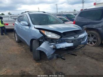  Salvage Hyundai TUCSON