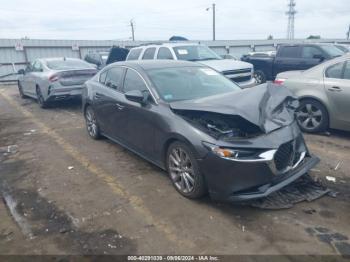  Salvage Mazda Mazda3