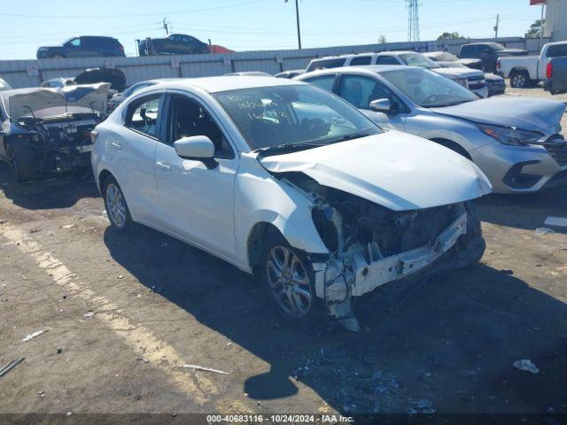  Salvage Toyota Yaris