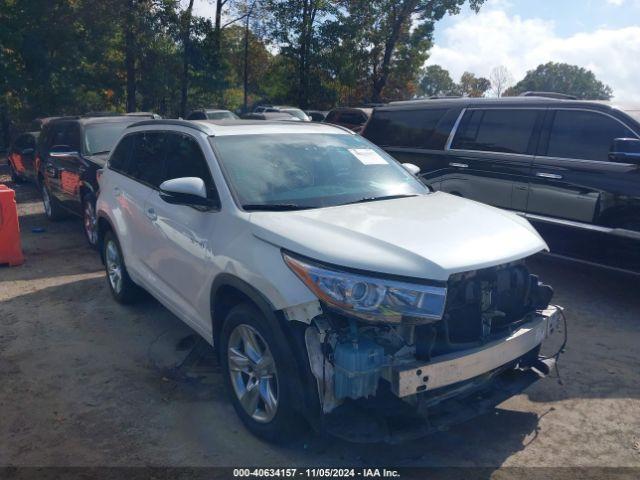  Salvage Toyota Highlander