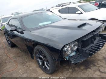  Salvage Dodge Challenger