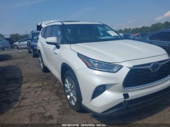  Salvage Toyota Highlander