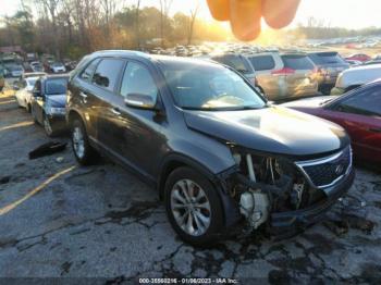  Salvage Kia Sorento