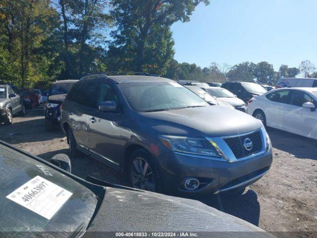  Salvage Nissan Pathfinder