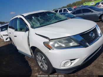  Salvage Nissan Pathfinder