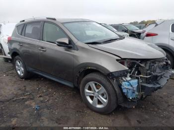  Salvage Toyota RAV4