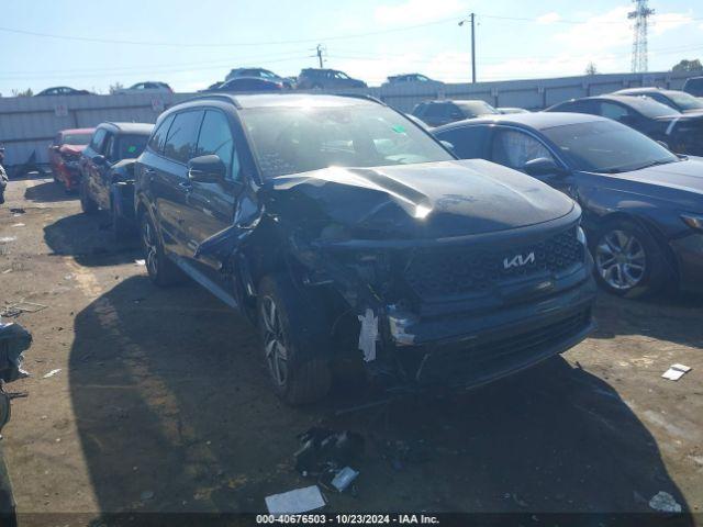  Salvage Kia Sorento