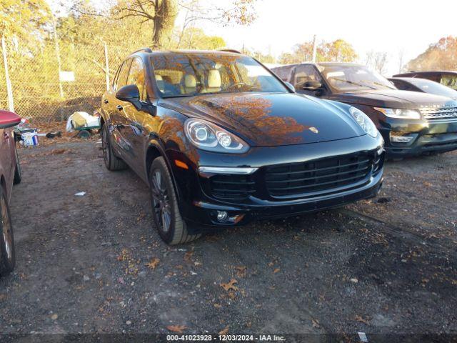  Salvage Porsche Cayenne