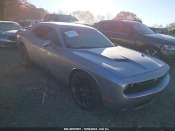  Salvage Dodge Challenger