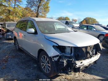  Salvage Nissan Pathfinder