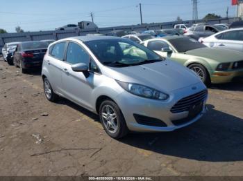  Salvage Ford Fiesta