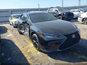  Salvage Lexus Es