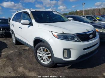  Salvage Kia Sorento