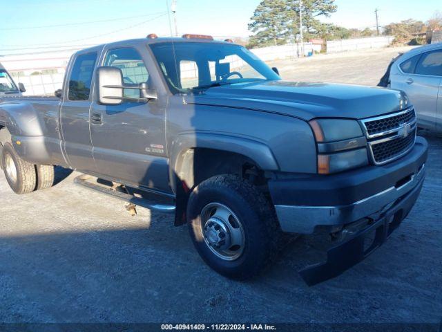  Salvage Chevrolet Silverado 3500