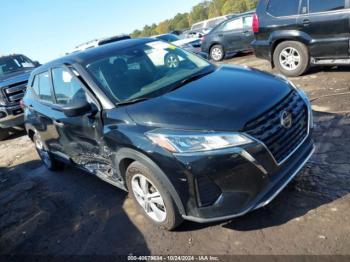  Salvage Nissan Kicks