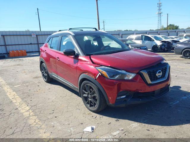  Salvage Nissan Kicks