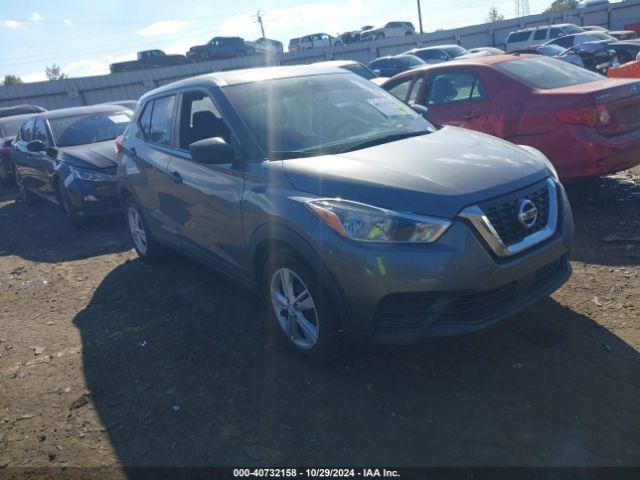  Salvage Nissan Kicks