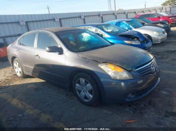  Salvage Nissan Altima